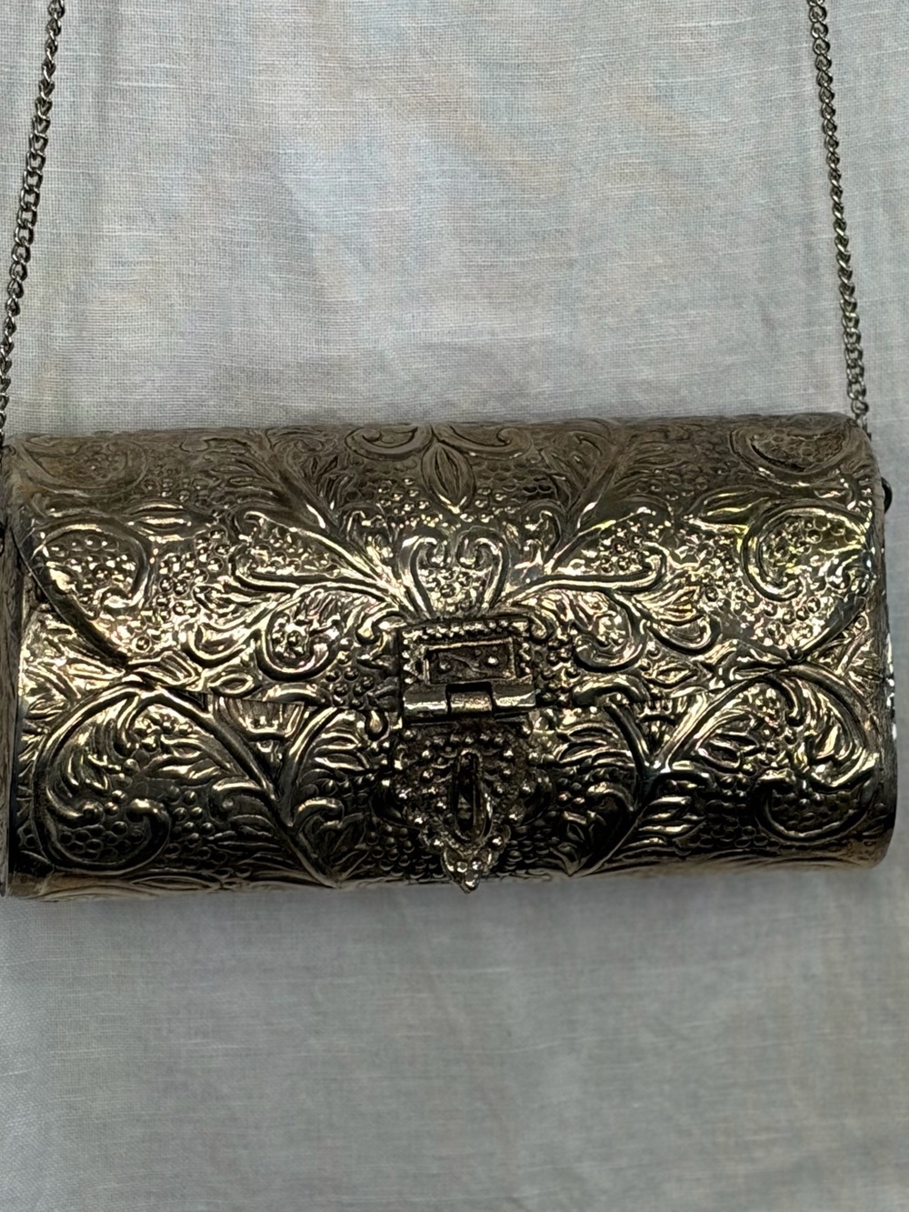 Vintage Ornate Silver Metal Clutch Purse